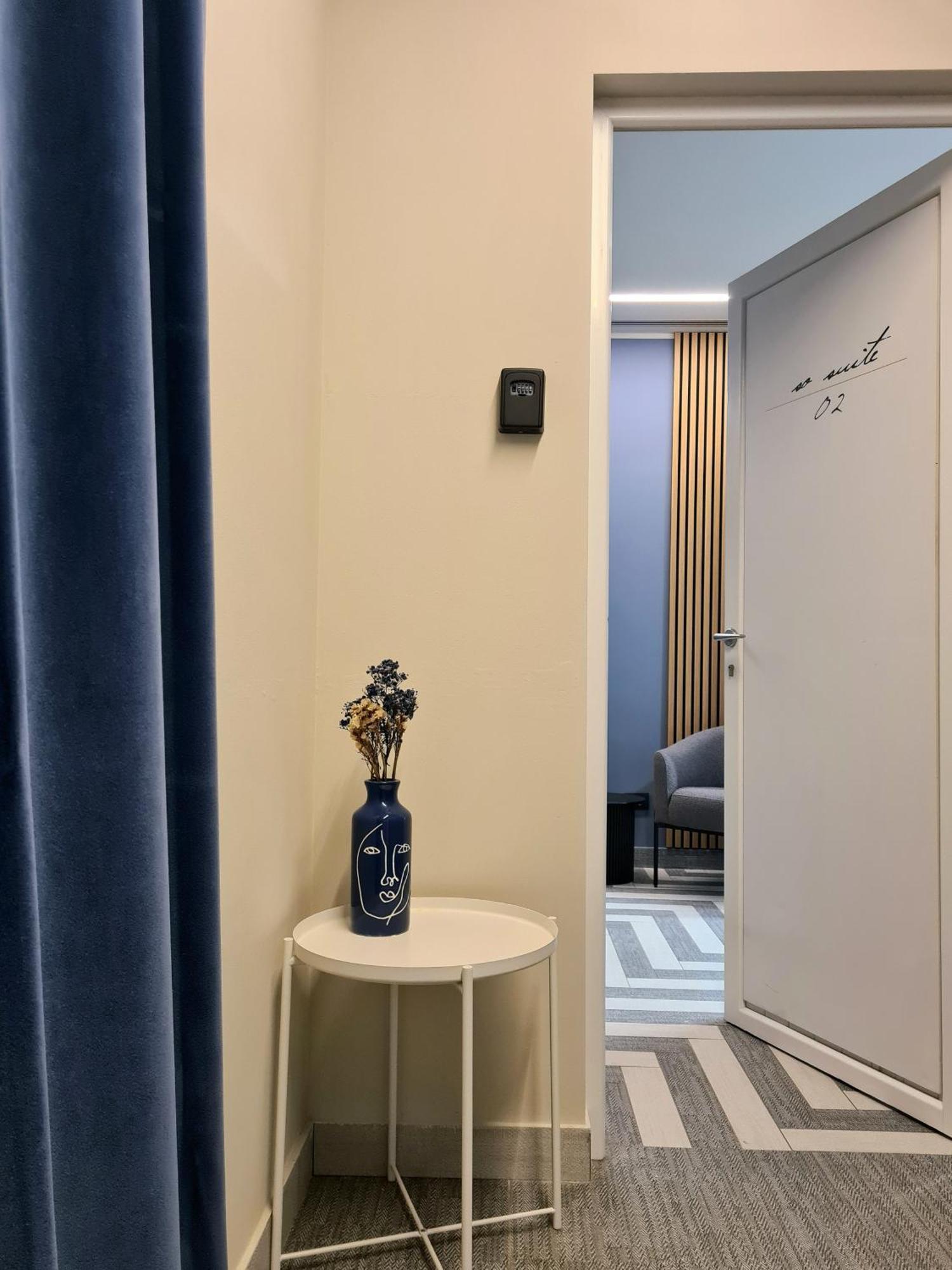 Serendipity Rooms - Navigli Милан Экстерьер фото